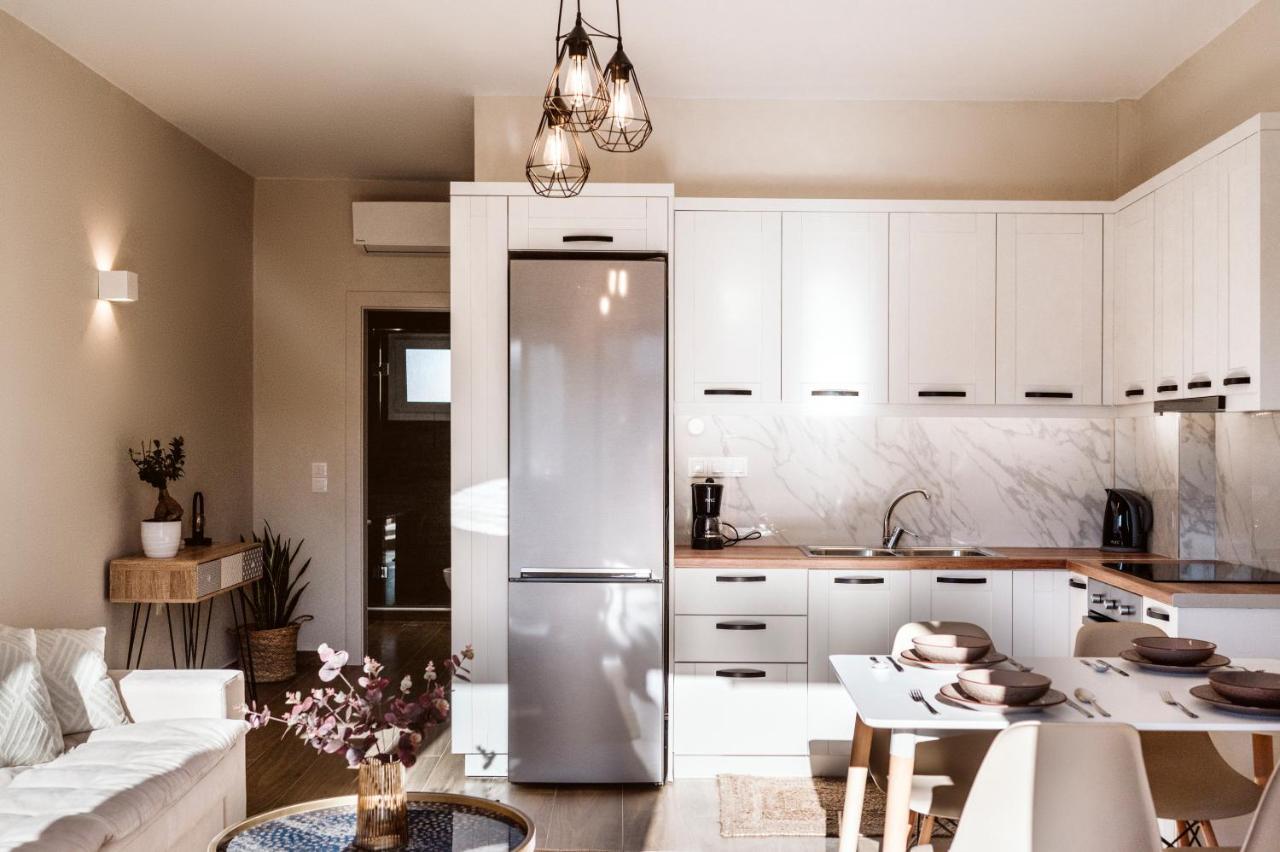 Kentia Fine Living Apartment Kanali  Bagian luar foto